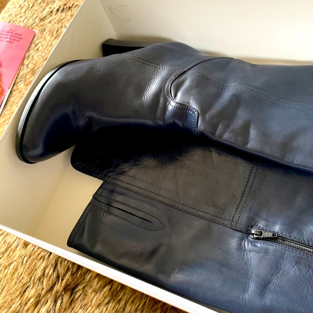 Saks Fifth Ave over the knee boots 8 - Picture 6 of 11